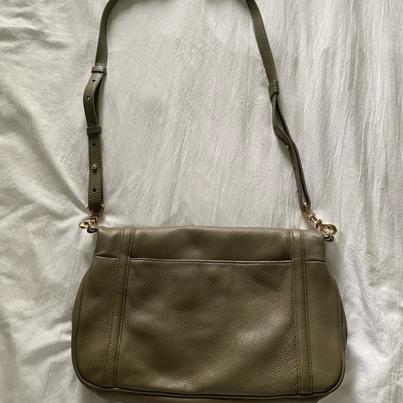 Gently used almost new condition - Picture 3 of 5